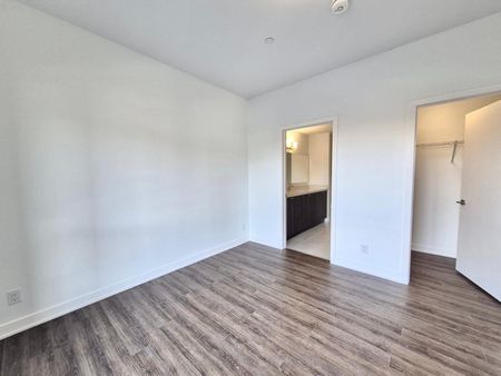 For Lease - 55 Clarington Boulevard Unit# 1009, Clarington, Ontario - Photo 4