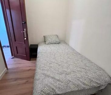 Calle de la Batalla del Salado, Madrid, Community of Madrid 28045 - Photo 4