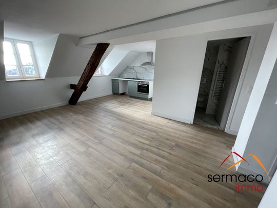 Appartement rénové type F2 au dernier étage - Photo 1