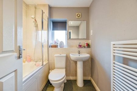 Clough Drive, Burton-on-Trent, DE14 - Photo 4