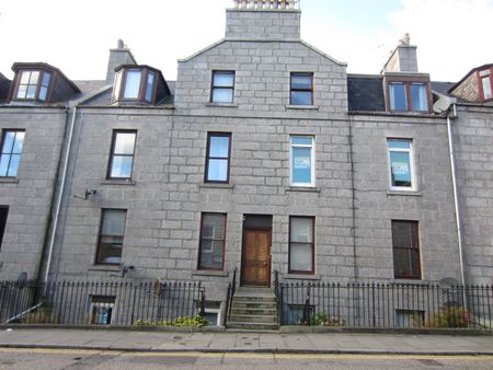 2 bedroom terraced apartment to rent - Photo 2