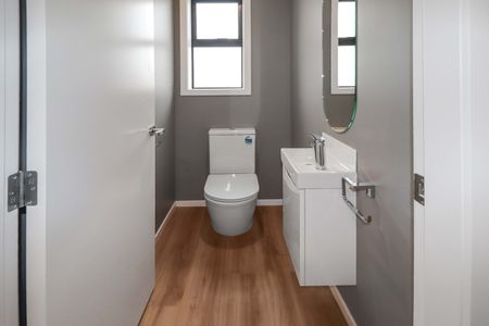 Naenae Living - Photo 4