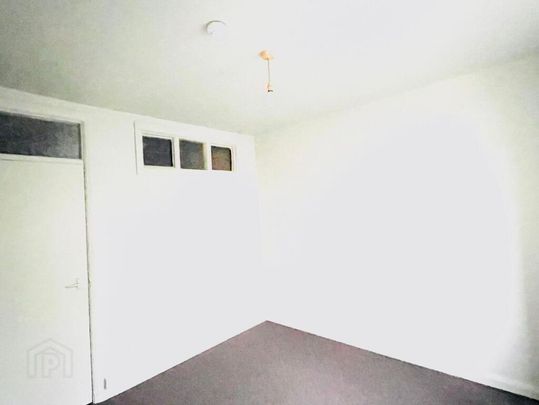 43 The Roddens, Larne, BT40 1QL - Photo 1