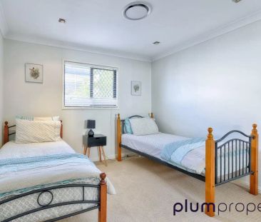 “Spacious and quiet townhouse in fantastic location!” - Photo 1