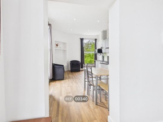1 bedroom flat to rent - Photo 1