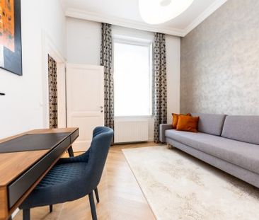 High quality apartment, next to the Opera House - Photo 6
