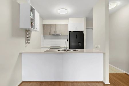 112/61 John Gorton Drive, - Photo 5