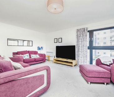 3 bedroom apartment to rent - Photo 2