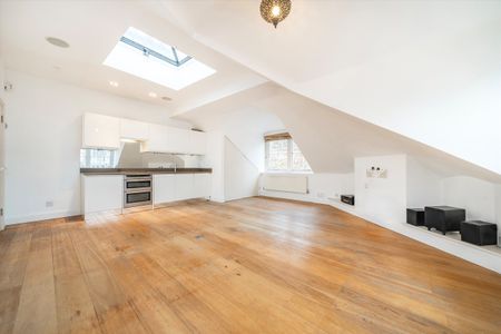 Old Brompton Road, Earls Court, SW5 - Photo 2