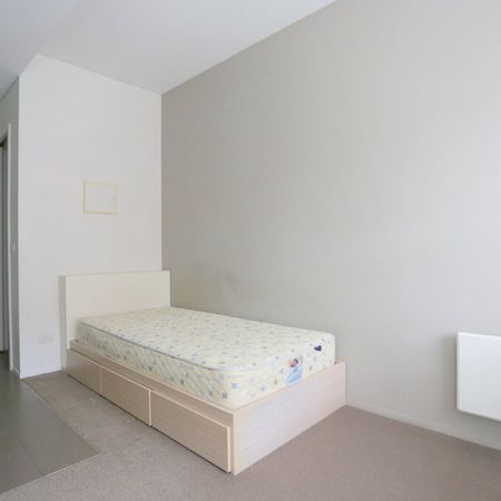 612/139 Bouverie Street - Photo 3