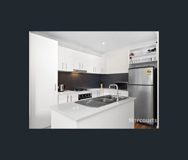 23 Cavalier Drive, Craigieburn, Vic 3064 - Photo 2
