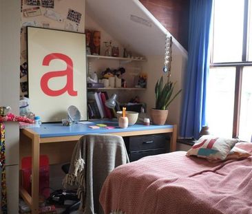 3 bedroom private hall to rent - Photo 4