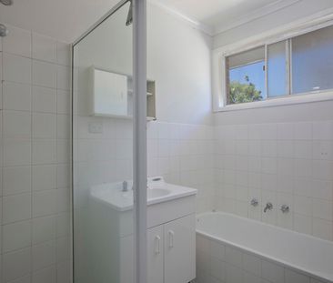 Living For Location - Photo 6