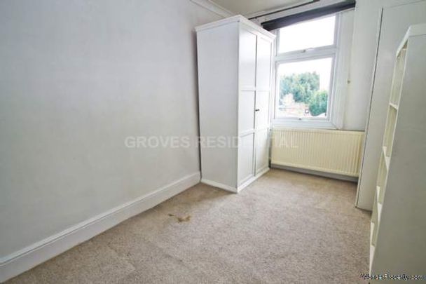 3 bedroom property to rent in New Malden - Photo 1