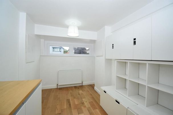 4 bedroom house to rent - Photo 1