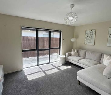 Relaxed, Light-Filled Living in the Heart of St Albans - Photo 1