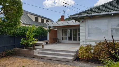Meadowbank Three Bedroom - Photo 5