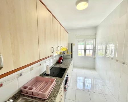 3-BEDROOM GROUND FLOOR FOR RENT IN TORREVIEJA - ALICANTE - Photo 3