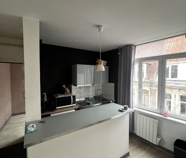 Location Appartement 2 pièces 39m² LILLE 59800 - Photo 2