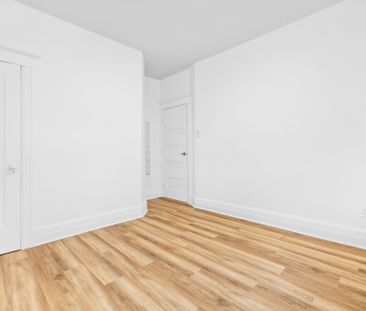 Condo for rent, Montréal (Ville-Marie) - Photo 1