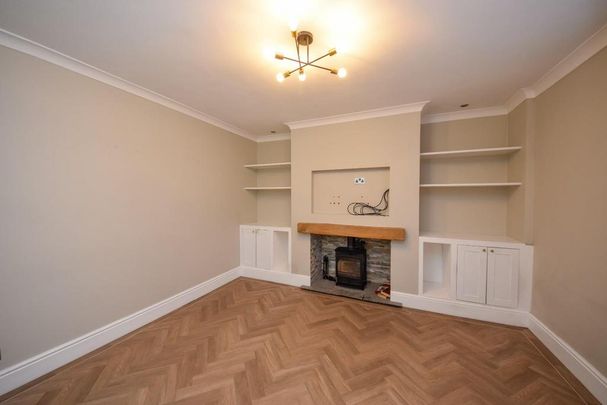 3 bedroom end of terrace house to rent - Photo 1