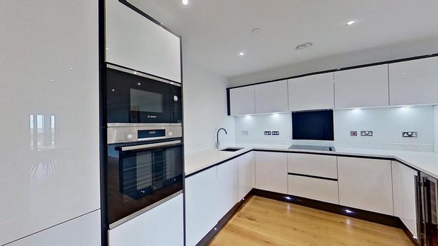 3 bedroom flat to rent - Photo 1