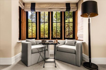 6 bedroom detached house to rent - Photo 2