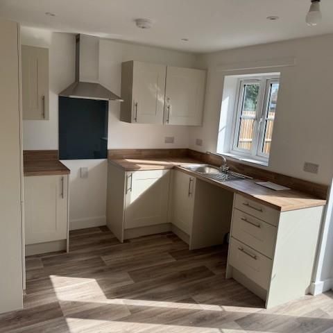 2 bedroom semi-detached house to rent - Photo 1