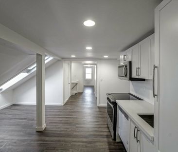 For Lease - 564 Lyons Lane Unit# 2, Oakville, Ontario - Photo 4