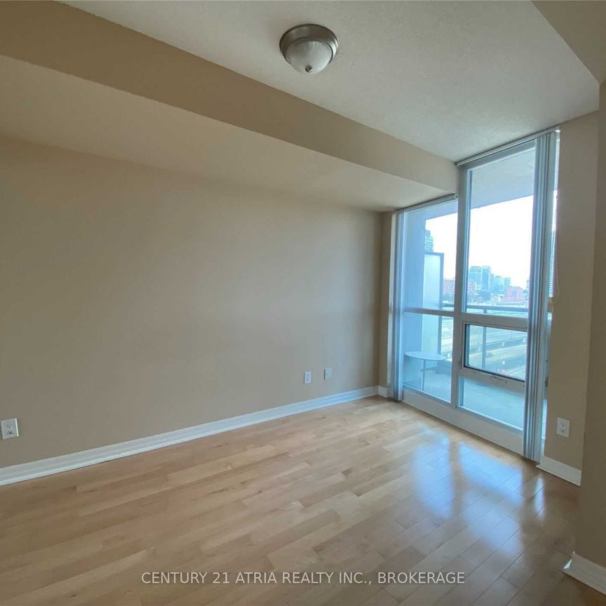 For Lease - 16 Yonge Street Unit# 1008, Toronto, Ontario - Photo 1