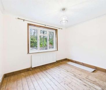 Sunray Estate, Sandhurst, Berkhire, GU47 - Photo 6