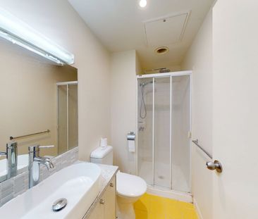 Two-Bedroom Carlton Living in an Unbeatable Inner-City Location - Photo 5