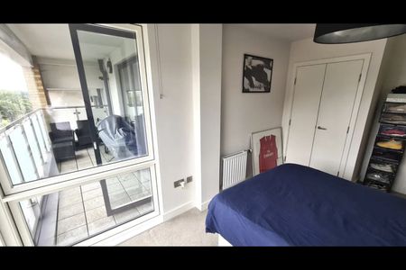 2 Bed Flat, Station Road, N11 - Photo 4