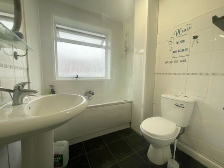 3 bedroom house to rent - Photo 5