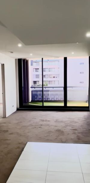 1 bed 1 bath - Photo 1