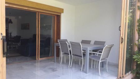 3 room luxury House for rent in Estepona, Spain - Photo 4