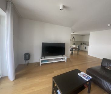 APPARTEMENT 21/2 PIÈCES À ZURICH - DISTRICT 2 LEIMBACH, MEUBLÉ, TEM... - Foto 2