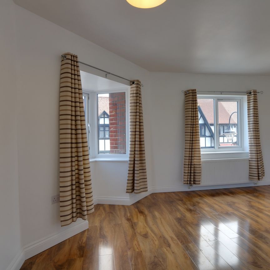 Lower Addiscombe Road, Addiscombe, Croydon, CR0 - Photo 1