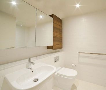 H104/200 Pacific Highway, Crows Nest - Photo 4