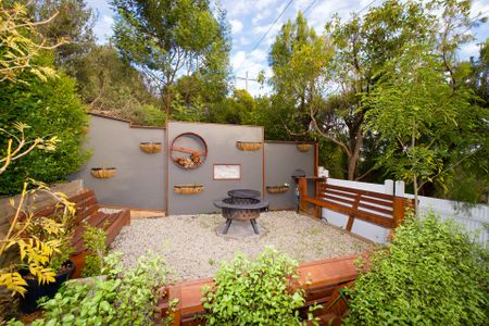 Architectural Brilliance with Panoramic Bay Views - Photo 5