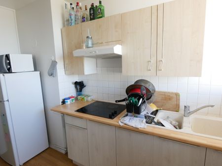 Location Appartement 2 pièces 47m² ANGERS 49000 - Photo 2