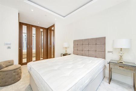 Savoy House, 190 Strand, Covent Garden, London WC2R - Photo 3