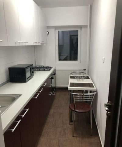 Vitan mall foisorului 13 etaj 1 - Fotografie 4