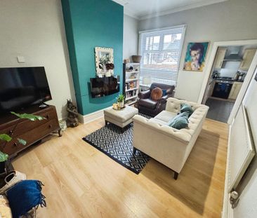 2 bedroom terraced house to rent - Photo 1