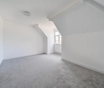 3 bedroom semi-detached bungalow to rent - Photo 6