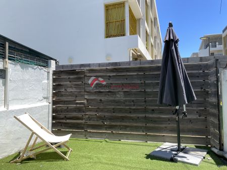 Location Maison 2 pièces 55m² ST PIERRE 97410 - Photo 2