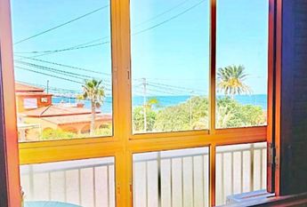 APARTMENT IN FIRST LINE - TORREVIEJA
