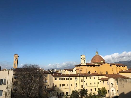 Via dei Fossi, Florence, Tuscany 50123 - Photo 1