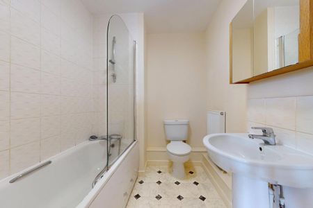 1 bedroom flat to rent - Photo 5