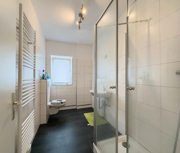 Großzügige 3-Zimmerwohnung mit Garage - Photo 1
